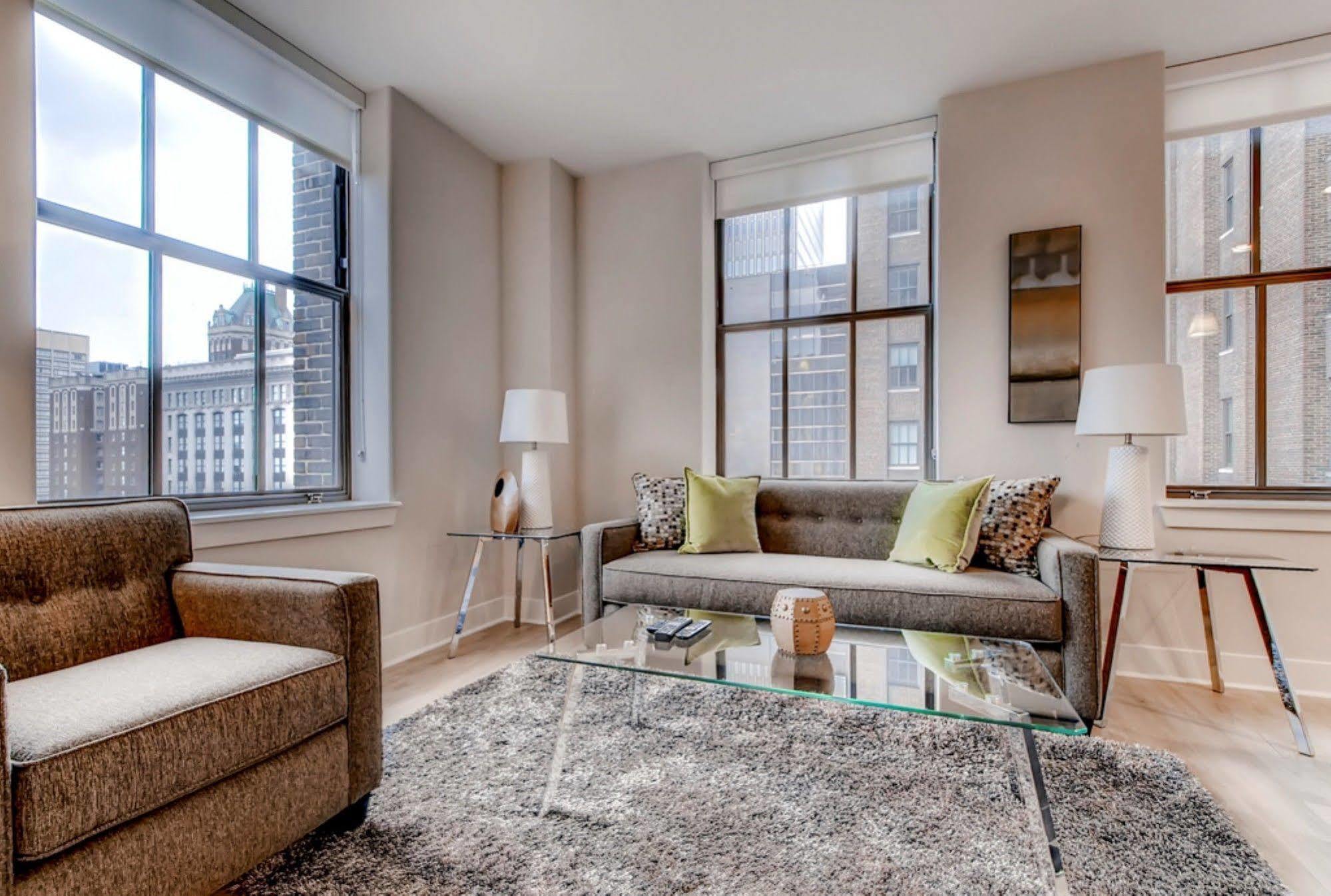 Global Luxury At Harbor Point Baltimore